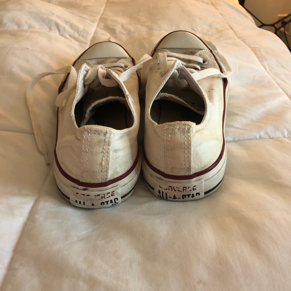 White converse - Picture 3 of 4